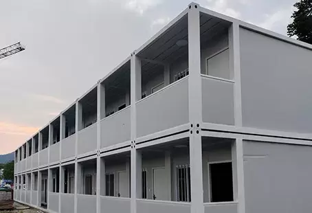 Rumah Kontainer Rakitan: Solusi Rumah Awal yang Cepat dan Berkelanjutan